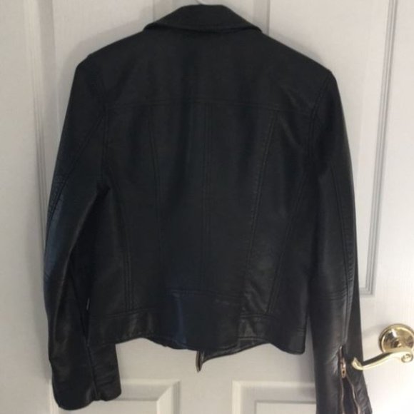 *SOLD*  Blank NYC Vegan Moto Jacket - Small - Picture 3 of 6